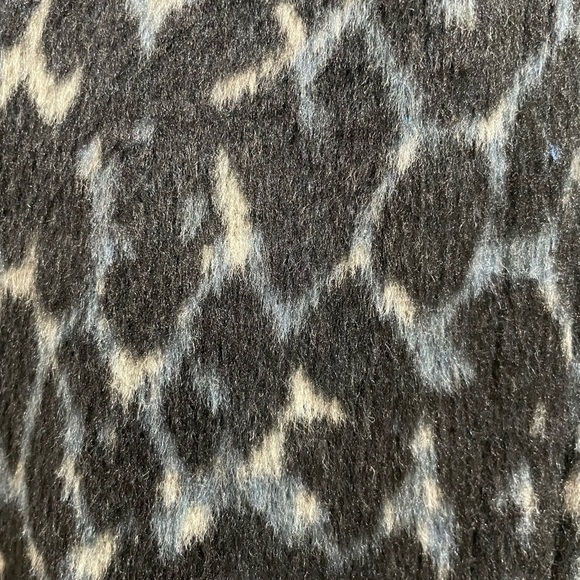 LOFT Snow Leopard Womens Pea Coat medium Ann Taylor - Picture 3 of 6